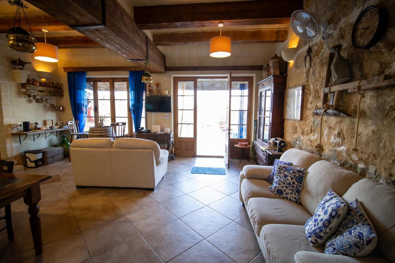 Il Figolla B&B Xaghra Luaran gambar
