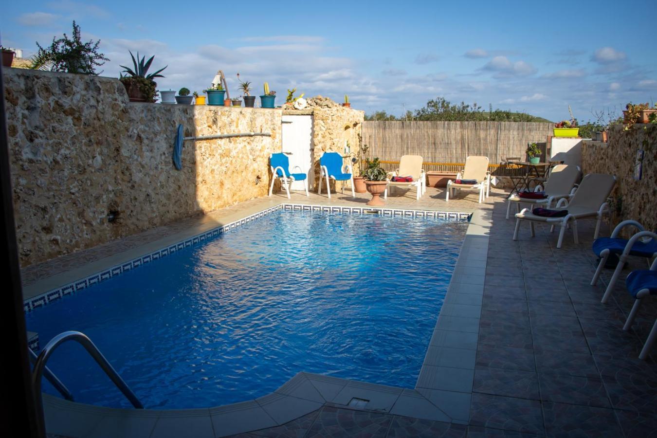 Il Figolla B&B Xaghra Luaran gambar