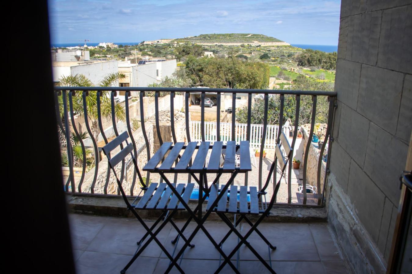 Il Figolla B&B Xaghra Luaran gambar